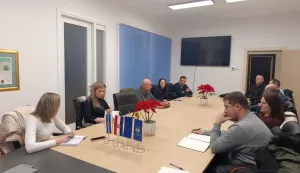 NA&Scaron;ICENa 21. sjednici Povjerenstva za turizam i manifestacije potvrđeno je da će se manifestacija Večer vina u Perivoju održati 17. siječnjaSIJEČANJ 2026.