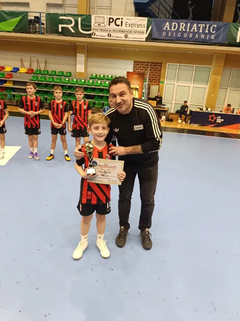 Poznati svi pobjednici 21. Božićnog turnira u Na&scaron;icama &ndash; odlučivali penali, slavila i publika