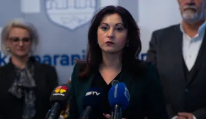 Osijek, 8. 1. 2026., Potpisivanje ugovora o rekonstrukciji osnovnih &scaron;kola u Valpovu i Podgoraču Nata&scaron;a Trami&scaron;ak; ugovori; rekonstrukcija; osnovna &scaron;kola; Valpovo; Podgorač