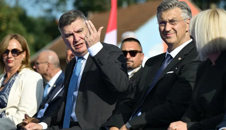 Zagreb, 31.7.2025.- Vojni mimohod u ?ast VRO "Oluja" povodom obilje?avanja Dana pobjede i domovinske zahvalnosti, Dana hrvatskih branitelja i 30. obljetnice te vojno-redarstvene operacije. Mimohod Vukovarskom ulicom odr?ava se od Avenije Marina Dr?i?a do Savske ulice. Na slici Zoran Milanovi? i Andrej Plenkovi?. foto HINA/ PIXSELL/ POOL/ Neva Zganec/ ua