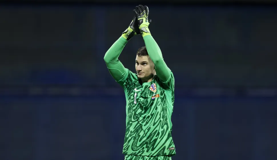 Zagreb, 08.09.2025 - Kvalifikacijska utakmica skupine L za odlazak na Svjetsko nogometno prvenstvo 2026. Hrvatska - Crna Gora. Na slici Dominik Livaković slavi pobjedu.foto HINA/ Damir SENČAR/ ds