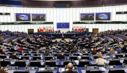 11 March 2025, France, Stra?burg: Ursula von der Leyen (CDU), President of the European Commission, stands in the European Parliament building and speaks. MEPs want to discuss the future of European defense with EU Commission President von der Leyen and EU Council President Costa. Debates on women's rights, migration policy and the so-called Clean Industrial Deal are also on the agenda. Photo: Philipp von Ditfurth/dpa Photo: Philipp von Ditfurth/DPA