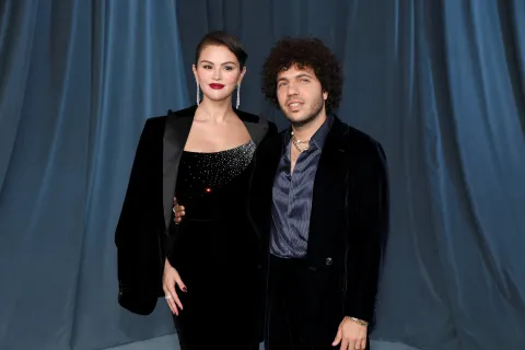 Selena Gomez and Benny Blanco attend the fifth annual Academy Museum Gala in Los Angeles, California, U.S., October 18, 2025. REUTERS/Mario Anzuoni Photo: MARIO ANZUONI/REUTERS