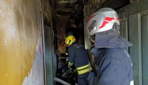 U četiri dana vatrogasci dva puta gasili požar u istoj napu&scaron;tenoj kući u Cabuni