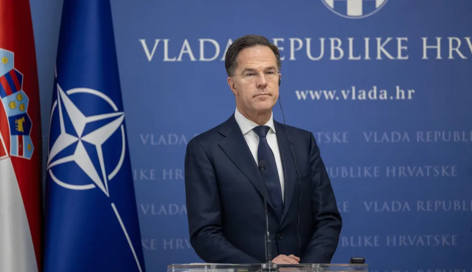 Zagreb, 12.1.2026 - Predsjednik Vlade Andrej Plenković sastao se u Banskim dvorima s glavnim tajnikom Organizacije Sjevernoatlantskog ugovora (NATO) Markom Rutteom. Na slici Mark Rutte tokom konferencije za medije.Foto Hina/ Dario GRZELJ/ dag