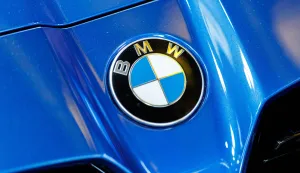 29 October 2025, Bavaria, Munich: The BMW brand logo can be seen on the hood of a vehicle from the manufacturer in Munich (Bavaria). Bayerische Motoren Werke Aktiengesellschaft (BMW Group) is a registered trademark for automobiles of the German motor vehicle manufacturer BMW based in Munich. (Symbol image, symbol photo, illustration, symbolic photo, illustrative photo, theme image, general image, theme photo) Photo: Matthias Balk/dpa Photo: Matthias Balk/DPA