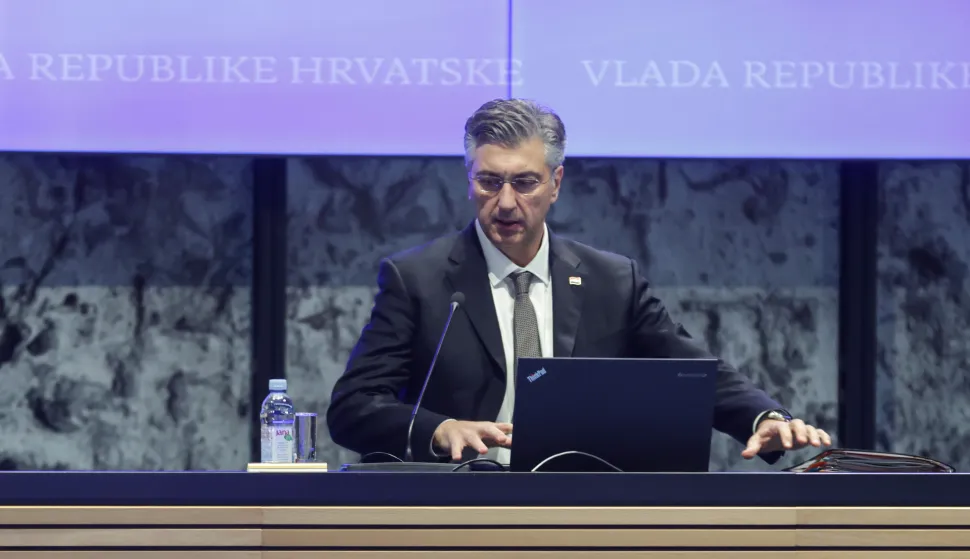 Zagreb, 08.01.2026.- Nastavak redovite sjednice Vlade RH. Na fotografiji Andrej Plenković.foto HINA/ Admir BULJUBA&Scaron;IĆ/ abu