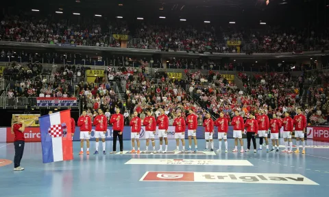 Zagreb, 8.1.2026 - Prijateljska utakmica rukometa&scaron;a Hrvatske i Njemačke u Areni Zagreb, uoči Europskog prvenstva koje počinje 15. siječnja. Na slici reprezentacija Hrvatske.Foto Hina/ Dario GRZELJ/ dag