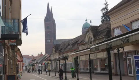 ĐAKOVO, 25. 02. 2020, KORZO, CENTAR, ĐAKOVO.snimio GOJKO MITIĆ