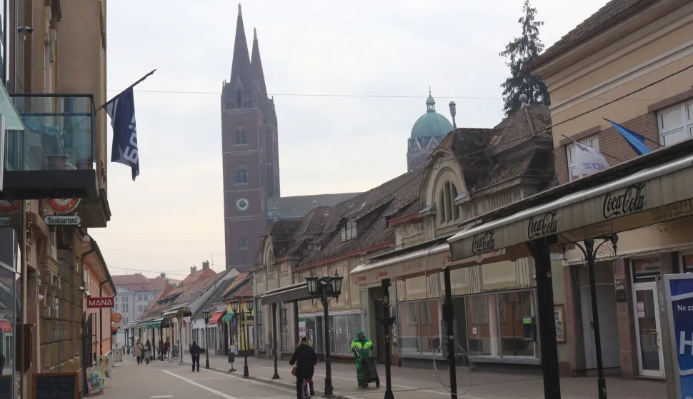 ĐAKOVO, 25. 02. 2020, KORZO, CENTAR, ĐAKOVO.snimio GOJKO MITIĆ