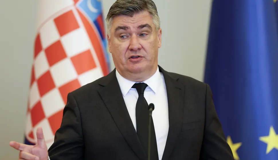 Zagreb, 16.09.2025 - Predsjednik Republike Hrvatske Zoran Milanović primio je &scaron;vicarsku predsjednicu Karin Keller-Sutter koja je stigla u službeni posjet Republici Hrvatskoj. Nakon razgovora dvoje predsjednika je održalo zajeničku tiskonu konferenciju.foto HINA/ Damir SENČAR/ ds