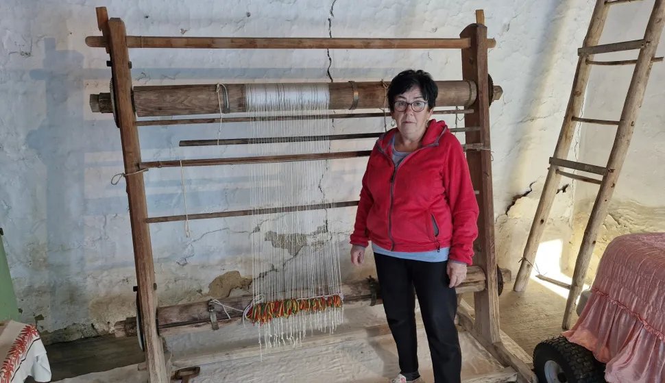 Belomanastirski uspravni tkalački stan uvr&scaron;ten na listu kulturnih dobara