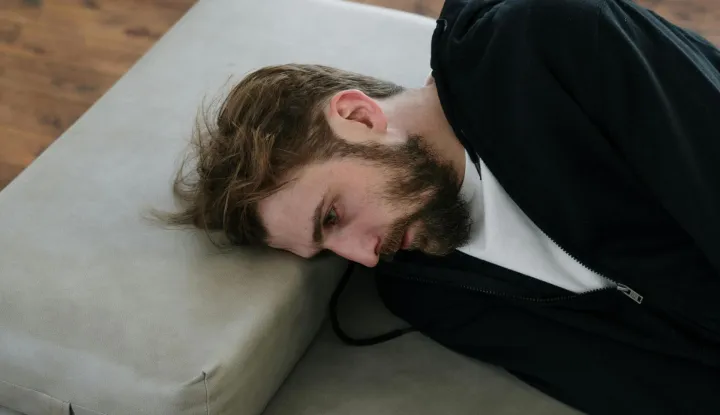 tužan mu&scaron;karac