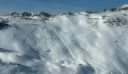 In this Handout picture made available by the Salzburg Mountain Rescue on January 17, 2026 show the scene of an avalanche near Bad Hofgastein, Austria. Five people died on January 17, 2026 in two avalanches in the Alps in Austria, the Austrian public broadcaster group ORF said. (Photo by various sources/AFP)/Austria OUT/RESTRICTED TO EDITORIAL USE - MANDATORY CREDIT "AFP PHOTO/APA/ Salzburg Mountain Rescue- HANDOUT - NO MARKETING NO ADVERTISING CAMPAIGNS - DISTRIBUTED AS A SERVICE TO CLIENTS
