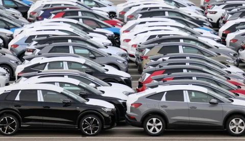 ILLUSTRATION - 10 December 2025, Saxony, Zwickau: New Volkswagen, Audi and Cupra cars stand in a parking lot at the Volkswagen plant in Zwickau before delivery. Only fully electric cars roll off the production line at the vehicle plant. Photo: Hendrik Schmidt/dpa Photo: Hendrik Schmidt/DPA
