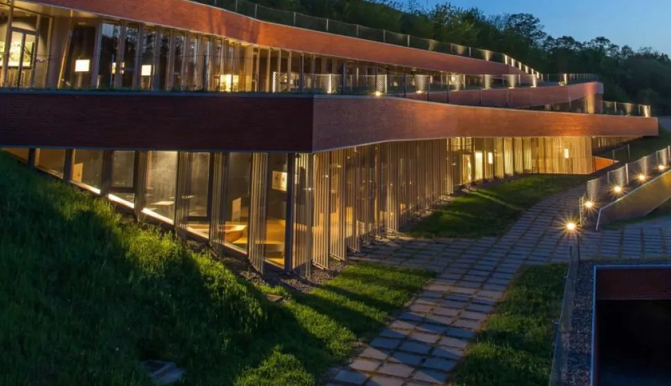 Muzej vučedolske kulture noću