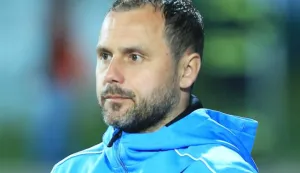 ?21.04.2017., stadioin Cibalia, Vinkovci - MAXtv 1. HNL, 29. kolo, HNK Cibalia - NK Slaven Belupo. Trener Mladen Bartolovic. Photo: Davor Javorovic/PIXSELL------2x color - sport EPS