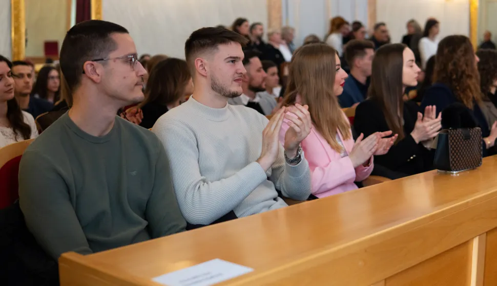 Osijek, 20. 1. 2026., Dodjela stipendija učenicima i studentimastipendije; stipendisti; učenici; studenti; obrazovanje; &scaron;kolovanje