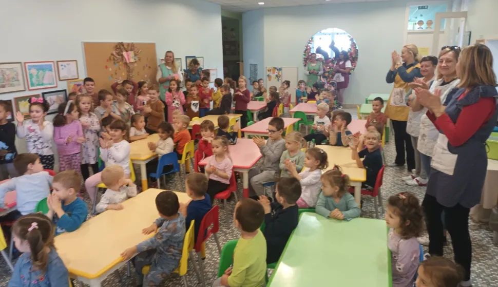 U Cvrčku dvorana, prostori za dvije skupine i uredi