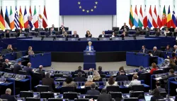 European Commission President Ursula von der Leyen (C) delivers a speech during a debate on the conclusion of the European Council meeting of 18-19 December 2025, at the European Parliament in Strasbourg, eastern France, on January 21, 2026. (Photo by FREDERICK FLORIN/AFP)