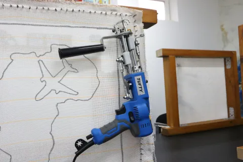 Znate li &scaron;to je tuftanje? Ako želite originalan tepih, potražite odgovor