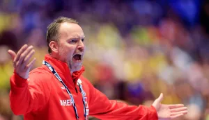 Croatia's coach Dagur Sigurdsson reacts during the men's EHF Euro 2026 Group E preliminary round handball match between Sweden and Croatia in Malmo, Sweden, on January 21, 2026. (Photo by Andreas Hillergren/TT/TT News Agency/AFP)/Sweden OUT