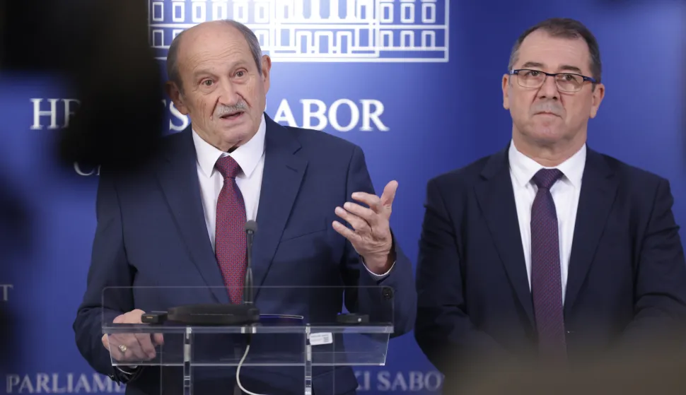 Zagreb, 22.01.2026.- Hrvatski sabor, konferencija za medije Kluba zastupnika Nezavisni i HSU-a na temu "Unaprjeđenje standarda umirovljenika u Hrvatskoj". Na fotografiji Veselko Gabričević.foto HINA/ Admir BULJUBA&Scaron;IĆ/ abu