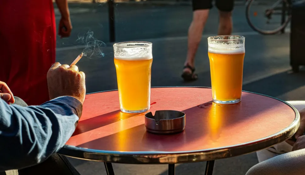 alkohol duhan cigareta pivo