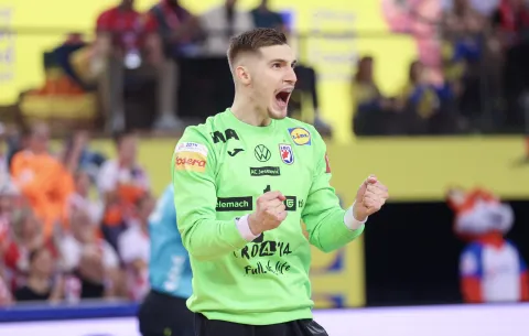 Zagreb, 30.01.2025 - Polufinalni susret Svjetskog prvenstva rukometa&scaron;a: Hrvatska - Francuska. Na slici Dominik Kuzmanović.foto HINA/ Damir SENČAR/ ds