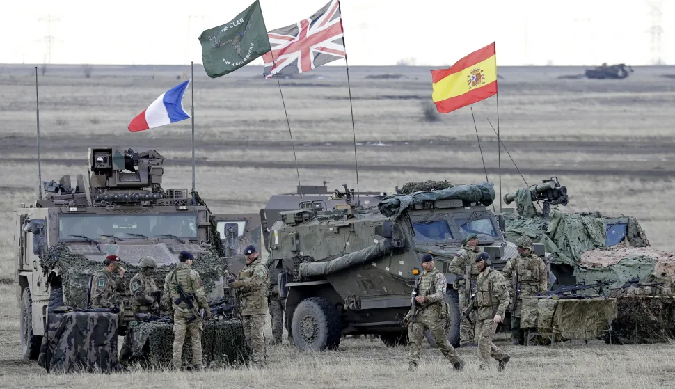 epa11907690 NATO's Allied Reaction Force (ARF) members take part in the NATO Exercise Steadfast Dart 25 at the Romanian camp in Smardan, near Galati, Romania, 19 February 2025. NATO's largest exercise of 2025 is taking place across Bulgaria, Romania and Greece from 10 to 21 February 2025, deploying approximately 10,000 military personnel from special operations forces, land forces, air forces and naval forces of 9 Allied countries. EPA/ROBERT GHEMENT