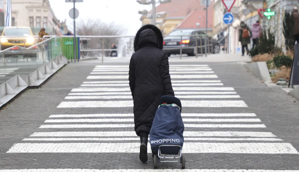 Osijek, 03. 02. 2025., umirovljenici, umirovljenik, umirovljenica, kupovna moć, ilustracijaSNIMIO BRUNO JOBST
