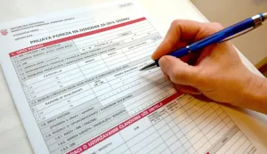 01.03.2015., Slavonski Brod - Obrazac za prijavu poreza na dohodak za 2014. godinu.Photo: Ivica Galovic/PIXSELL------dva stupca npvosti