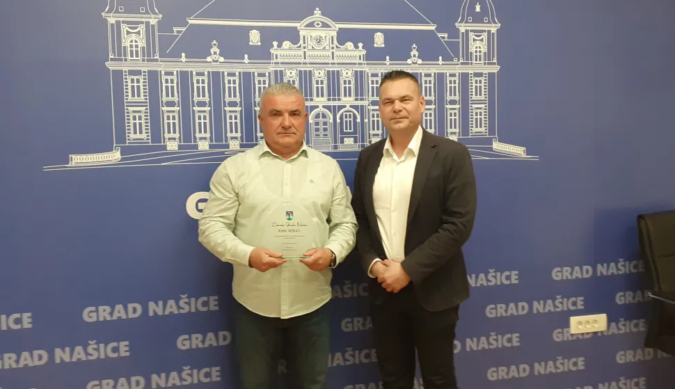 NA&Scaron;ICE - GRADONAČELNIK KA&Scaron;UBA PRIREDIO PRIJAM ZA UMIROVLJENOG KONTAKT POLICAJCA JERKA BE&Scaron;LIĆASIJEČANJ 2026.