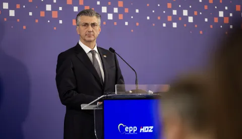 Zagreb, 31.01.2026 - Tiskovna konfernecija nakon drugog dana neformalnog skupa čelnika Europske pučke stranke (EPP), najveće europske političke grupacije, gdje brojni predsjednici država i vlada i čelnici europskih institucija razgovaraju o ključnim izazovima pred Europom dana&scaron;njice i transatlantskim odnosima. Na slici predsjednik Vlade RH Andrej Plenković.foto HINA/ Damir&nbsp;SENČAR/&nbsp;ds