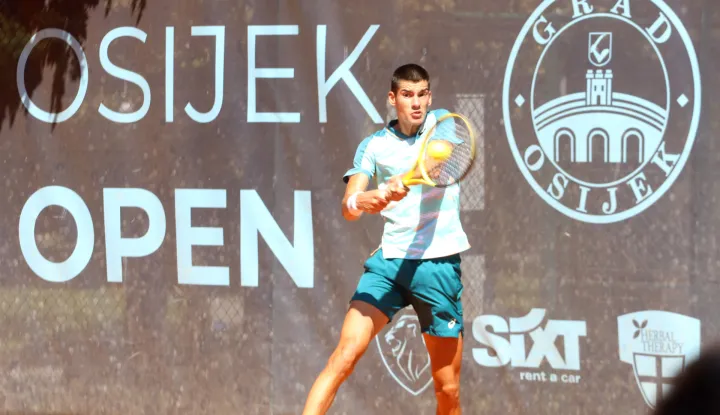 Osijek, 13. 08. 2023, Tenis, Perivoj kralja Tomislava. ITF World tenis tour, Osijek open, musko finale. Luka Mikrut.snimio GOJKO MITIĆ