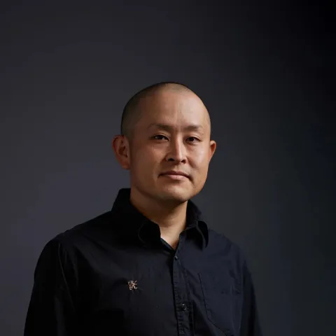 Takafumi Shimada, modelar gline