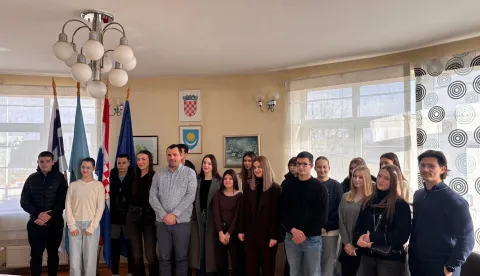 Uručene stipendije, jo&scaron; jedan natječaj