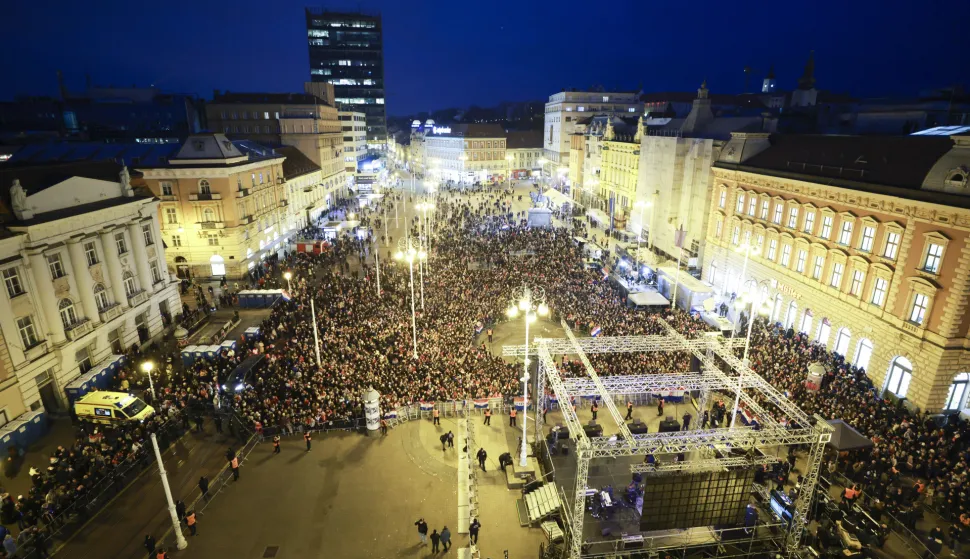 Zagreb, 02.02.2026. - Trg bana Jelačića pred dolazak hrvatske rukometne reprezentacije nakon osvajanja brončane medalje na Europskom rukometnom prvenstvu. foto HINA/ Lana SLIVAR DOMINIĆ/ lsd