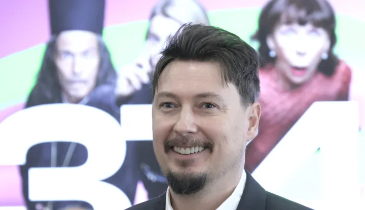 Zagreb.3.2.2025.- Ravnatelj HAVC-a Chris Marcich primio je&nbsp;redatelja filma Svadba Igora &Scaron;eregija jer je taj film postao najgledaniji hrvatski film svih vremena s 374.213 gledatelja.Na slici Igor &Scaron;eregi.Foto HINA/Tomislav Pavlek/ tp