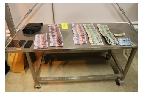 Zaplijena kokaina i novca