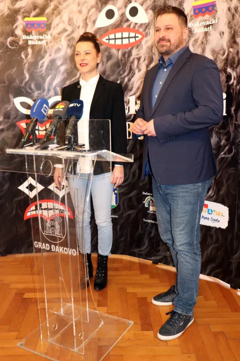 ĐakovoGradonačelnik Mandarić i direktorica TZGĐ Borko predstavili program 32. Đakovačkih bu&scaron;ara