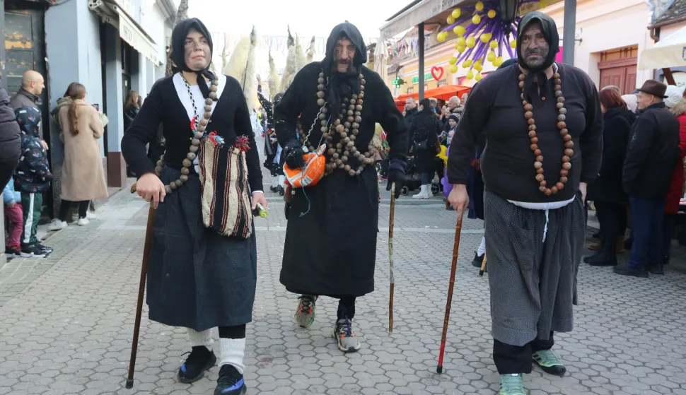 Đakovo, 22. 02. 2025, 31. Đakovački bu&scaron;ari, povorka i predaja ključeva grada.snimio GOJKO MITIĆ
