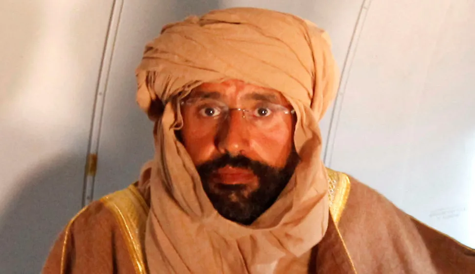 FILE PHOTO: Saif al-Islam Gaddafi is pictured sitting in a plane in Zintan November 19, 2011. REUTERS/Ismail Zitouny/File Photo Photo: ISMAIL ZETOUNI/REUTERS