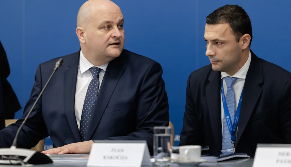 Zagreb, 05.02.2026. - Ministar gospodarstva Ante &Scaron;u&scaron;njar održao je 1. sastanak stručne radne skupine za izradu prijedloga Nacionalnog plana za razvoj industrije za razdoblje od 2027. &ndash; 2034. godine i Akcijskog plana za provedbu Nacionalnog plana.Na fotografiji Ante &Scaron;u&scaron;njar.foto HINA/ Edvard &Scaron;U&Scaron;AK