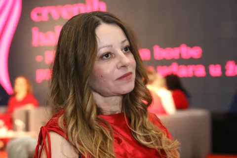 Osijek, 05. 02. 2026, Gospodarski centar Osijek. Panel - razgovor u povodu Dana crvenih haljina. Prpočelnica UO za zdravstvo, socijalnu sklrb i hrvatske branitelje Sarafina Zelić Kos,snimio GOJKO MITIĆ