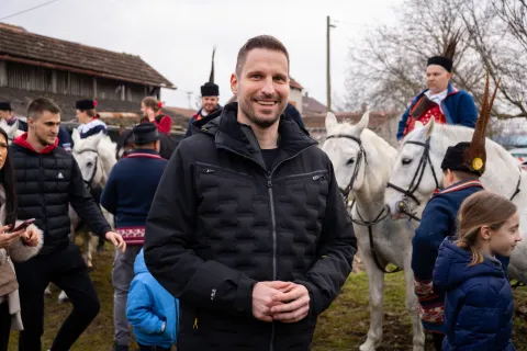 Tenja, 7. 2. 2026., Pokljadno jahanje, TenjaIvan Radić; pokladno jahanje; konji; graničari; običaji