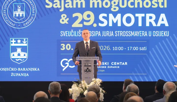 Osijek, 30. 01. 2026., GC, 29. smotra Sveučili&scaron;ta J. J. Strossmayera u Osijeku, 29. smotra, sajam mogućnosti, otvorenje, fakulteti, srednjo&scaron;kolci, studenti, upis na fakultet, Drago &Scaron;ubarićSNIMIO BRUNO JOBST