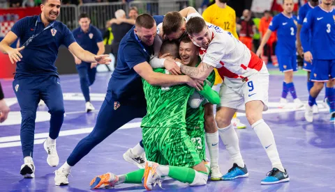 Ljubljana, 07.02.2026 - Utakmica za tre?e mjesto Europskog prvenstva u futsalu Hrvatska - Francuska. foto HINA/ STA/ Bor SLANA/ ik