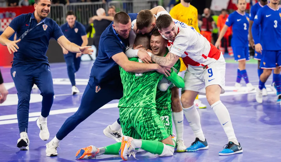 Ljubljana, 07.02.2026 - Utakmica za tre?e mjesto Europskog prvenstva u futsalu Hrvatska - Francuska. foto HINA/ STA/ Bor SLANA/ ik
