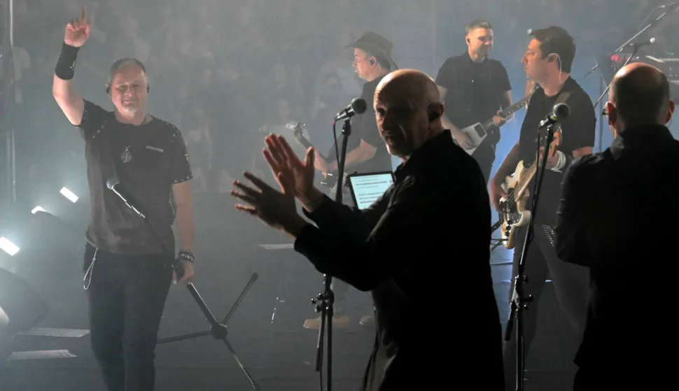 Marko Perković Thompson, Rijeka